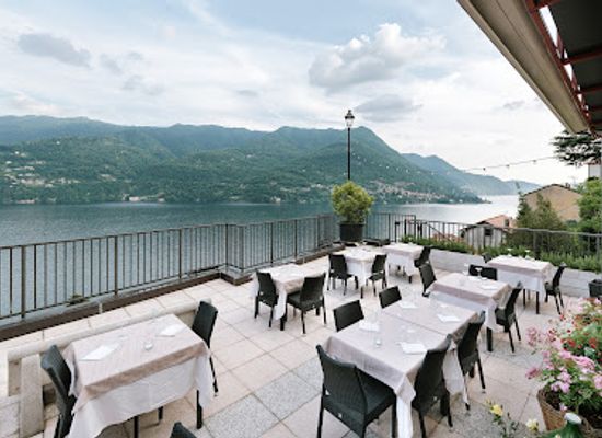 italy/lake-como/restaurant/ristorante-una-finestra-sul-lago