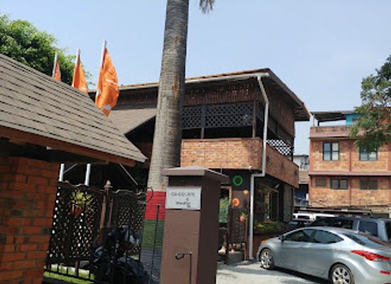 ghana/wala/restaurant/the-buka-restaurant-osu-accra