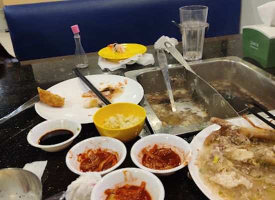 laos/champasak/restaurant/mala-hotpot-buffet