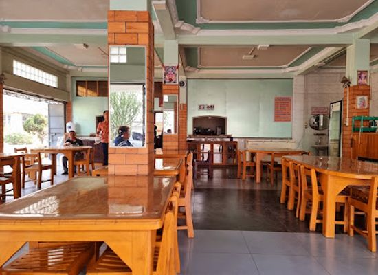 myanmar-burma/yangon/hlaing/restaurant/hlaing-cafe