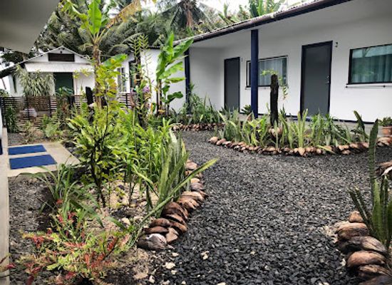 micronesia/kosrae/restaurant/island-hopper-hotel