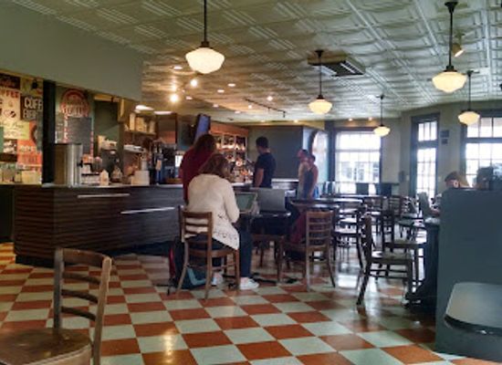 kansas/manhattan/restaurant/bluestem-bistro
