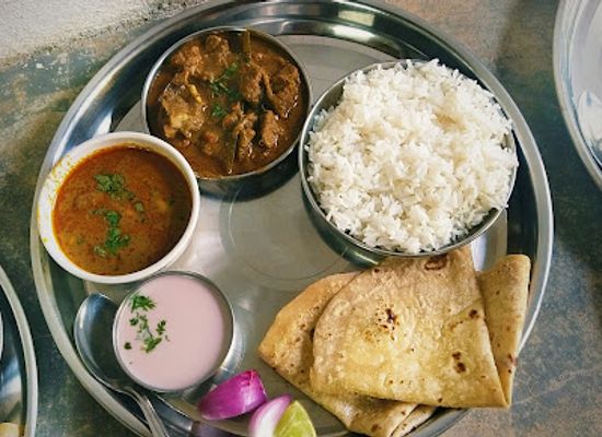 india/western-ghats/restaurant/mayekar-lunch-home