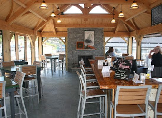 maine/washington-county/restaurant/thurston-s-lobster-pound