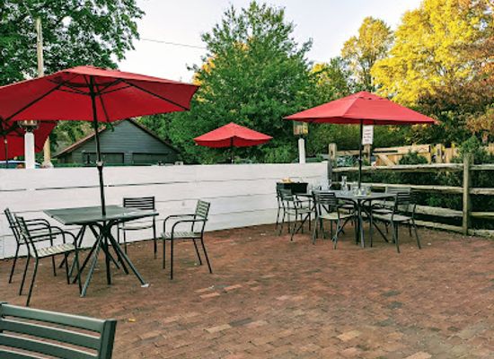 delaware/trap-pond-state-park/restaurant/cantwell-s-tavern