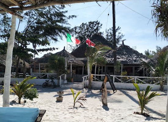 kenya/watamu/restaurant/sunrise-beach-restaurant