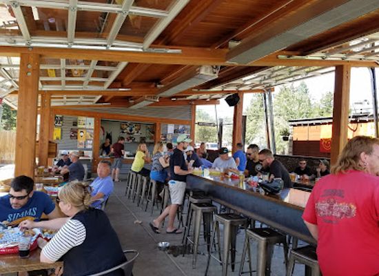 oregon/deschutes-county/restaurant/the-lot