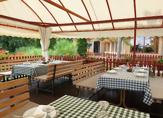 hungary/szeged/restaurant/jobb-mint-otthon-kisvendeglo