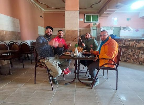 morocco/middle-atlas/restaurant/cafe-restaurant-al-akhaouaine