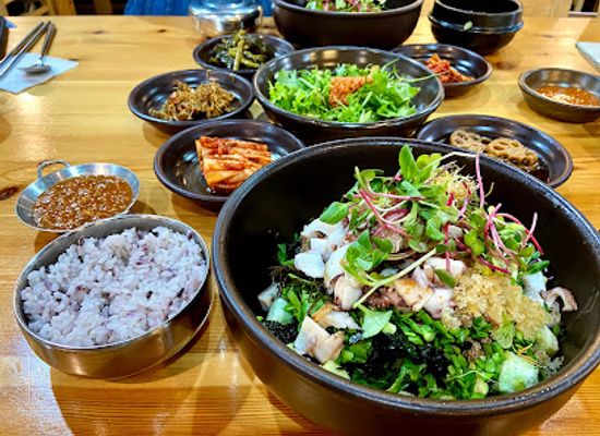 south-korea/jeju-island/restaurant/sangchunjae