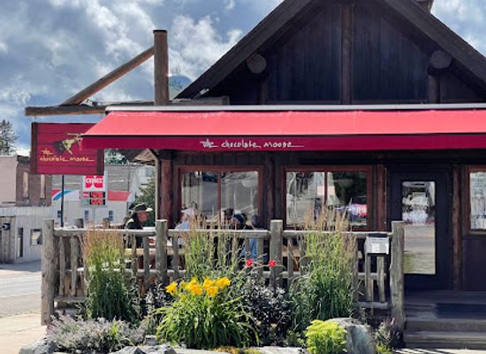 minnesota/ely/restaurant/the-chocolate-moose