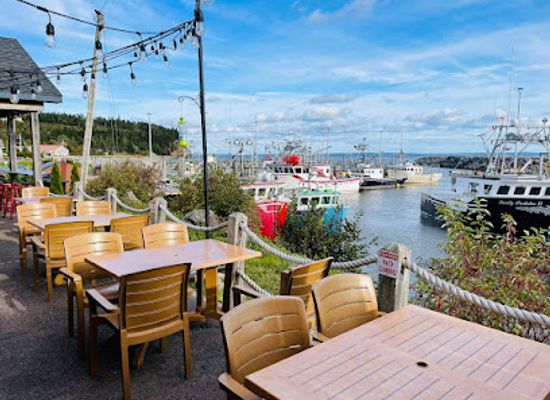 canada/fundy-national-park/restaurant/tipsy-tails-restaurant