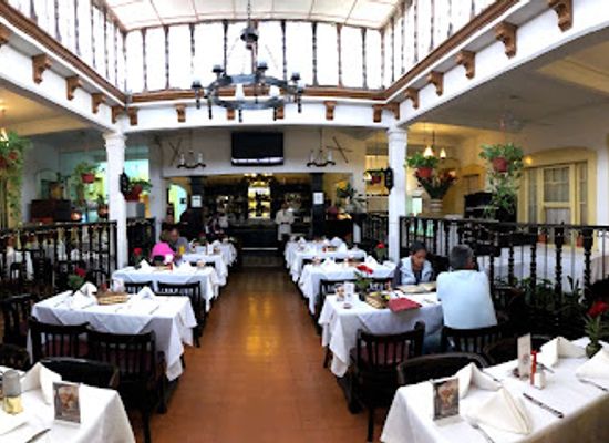 guatemala/guatemala-city/zona-1/restaurant/altuna
