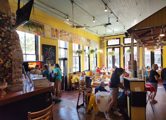 texas/galveston/restaurant/yaga-s-cafe