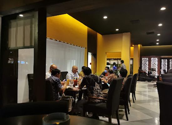indonesia/medan/medan-baru/restaurant/the-traders-restaurant