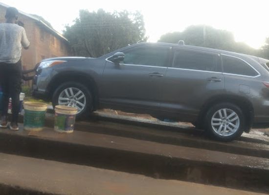 uganda/arua/restaurant/batjet-washing-bay