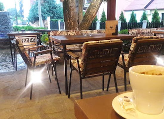serbia/kragujevac/restaurant/district-034