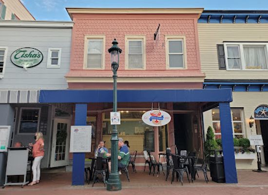 new-jersey/cape-may/restaurant/quincy-s-original-lobster-rolls