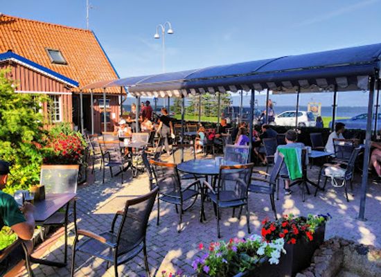 lithuania/nida-beach/restaurant/zvejone