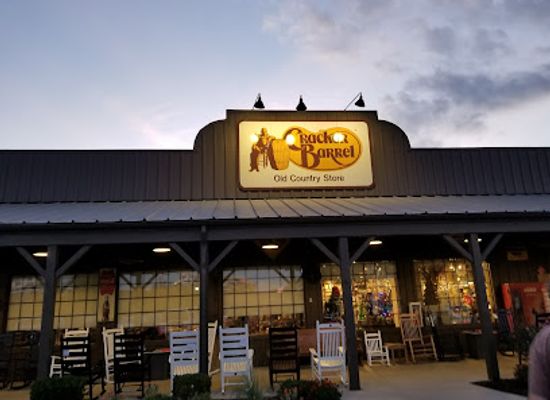 illinois/grand-prairie/restaurant/cracker-barrel-old-country-store