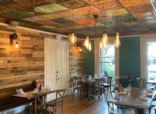 new-jersey/lambertville/restaurant/under-the-moon-cafe