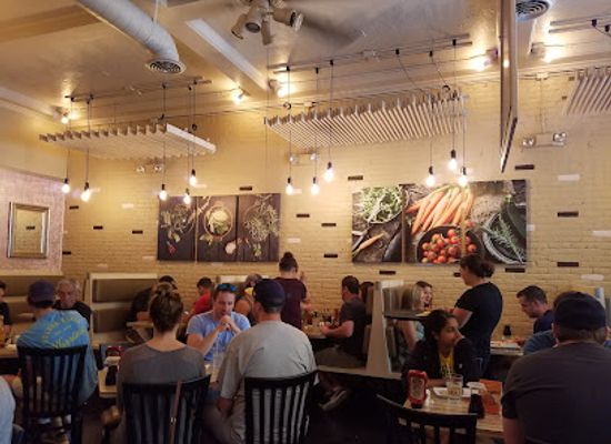 michigan/ann-arbor/restaurant/ama-bistro