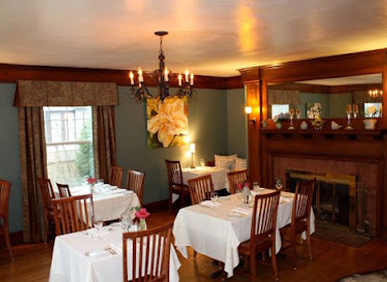 maine/oxford-county/restaurant/oxford-house-inn-restaurant
