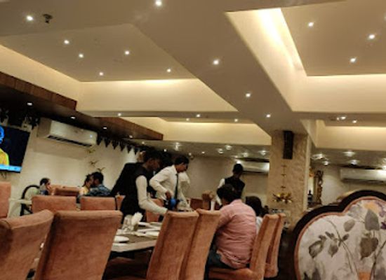 india/northern-plains/restaurant/tattwam