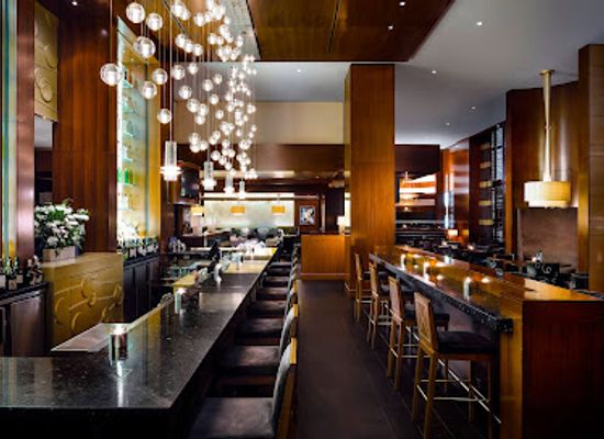 canada/ottawa/rideau-canal/restaurant/the-shore-club