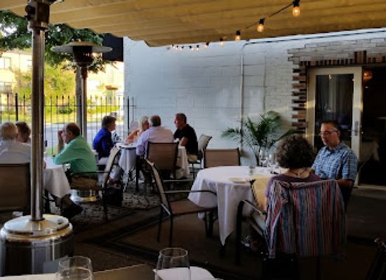 minnesota/saint-paul/restaurant/joan-s-in-the-park