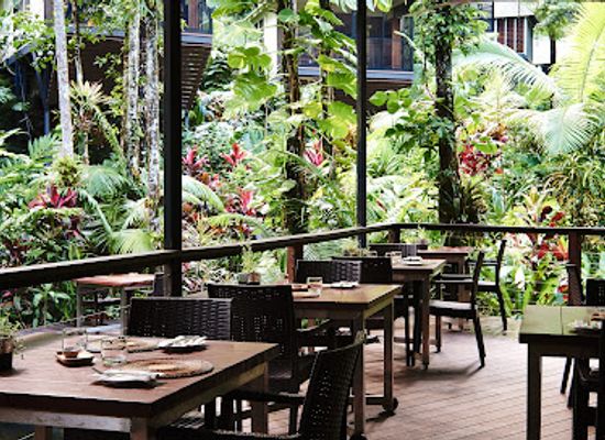 australia/cape-tribulation/restaurant/julaymba-restaurant-at-daintree-ecolodge