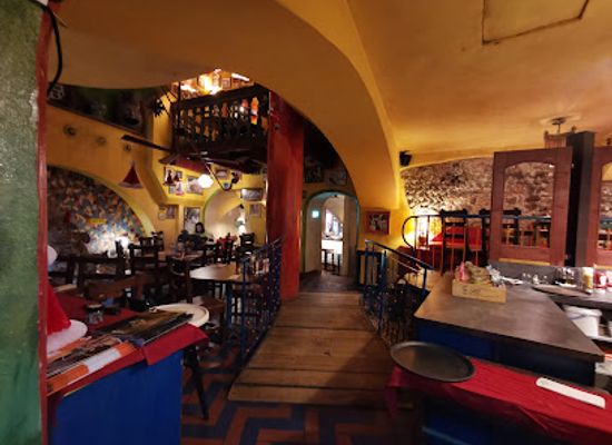 austria/innsbruck-land/restaurant/flojos