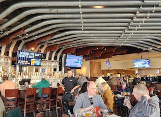 kansas/northwest-kansas/restaurant/yard-house