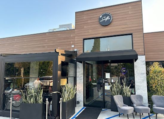 california/burbank/restaurant/viaselfie-fusion-kitchen