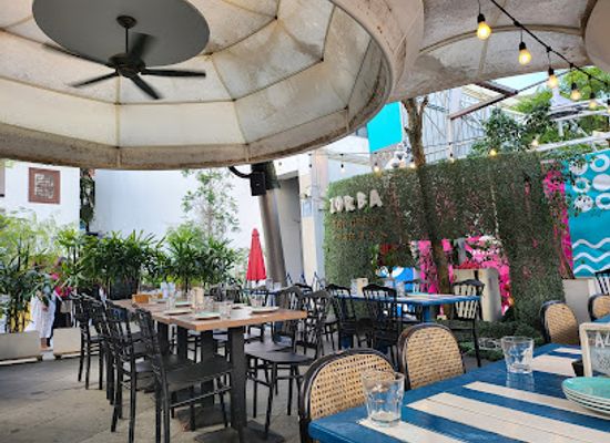 singapore/clarke-quay/restaurant/zorba-the-greek-taverna