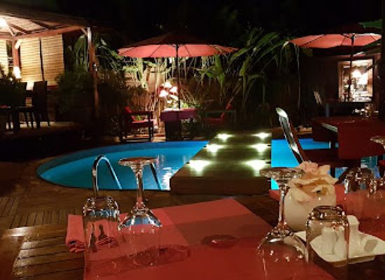 cameroon/west-region/restaurant/cosy-pool