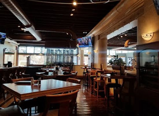 kansas/wichita/restaurant/larkspur-bistro-bar