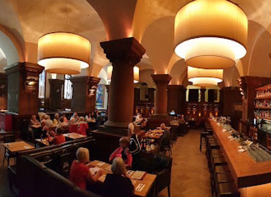 germany/hamburg/restaurant/restaurant-parlament-hamburg