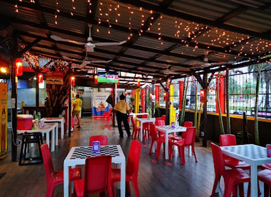 honduras/la-ceiba/restaurant/nichas-burger-la-ceiba