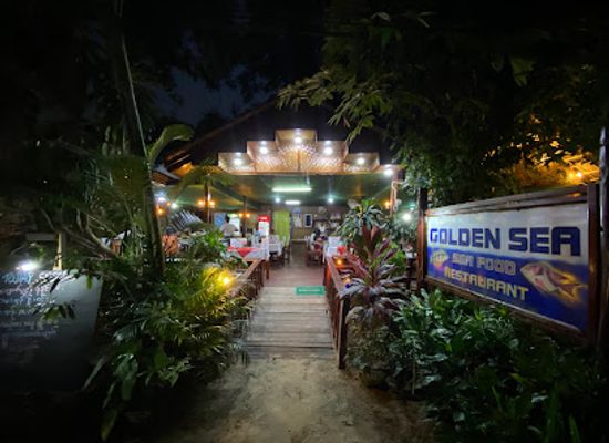 myanmar-burma/rakhine-state/restaurant/golden-sea-restaurant