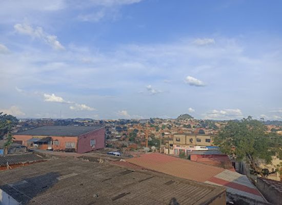 angola/uige/restaurant/rua-comandanti-bula