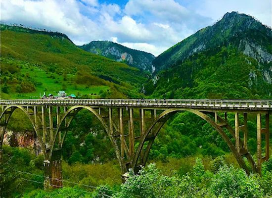 montenegro/zabljak/restaurant/zabijak
