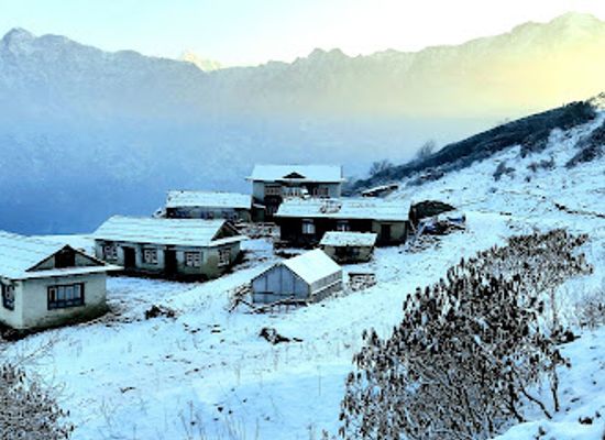 nepal/sagarmatha-zone/restaurant/lamjura-view-pass-restaurant