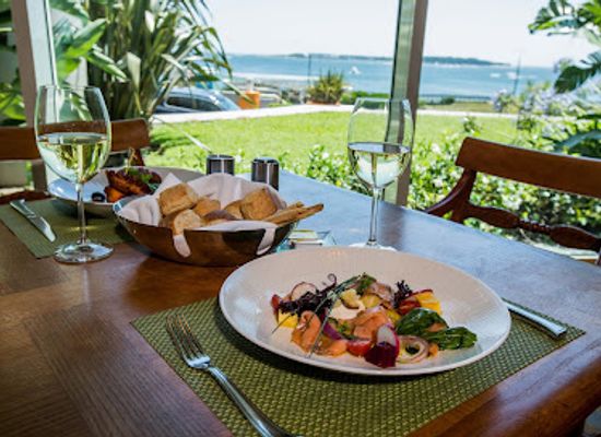 uruguay/punta-del-este/restaurant/restaurante-las-brisas