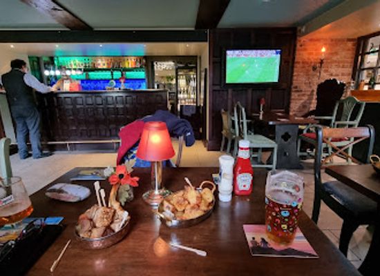 jersey/st-aubin-s-bay/restaurant/cheffins-at-the-beaumont-inn
