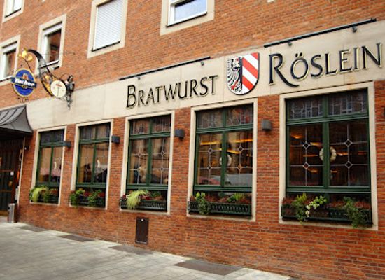 germany/nuremberg/altstadt/restaurant/bratwurst-roslein