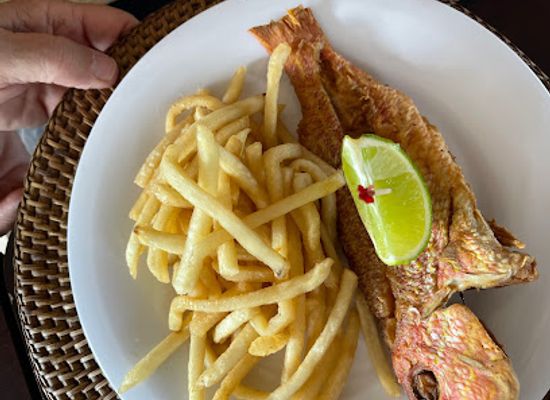 the-bahamas/berry-islands/restaurant/hammerhead-s-restaurant-bar