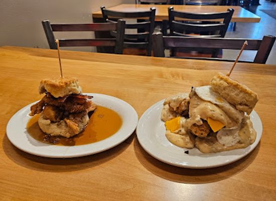 ohio/canton/restaurant/maple-street-biscuit-company