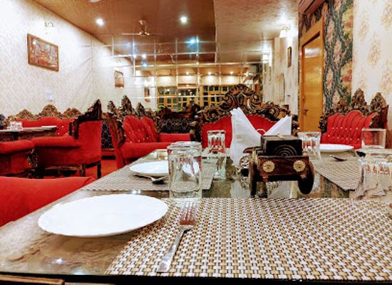 india/udaipur/restaurant/amritsariyat-restaurant