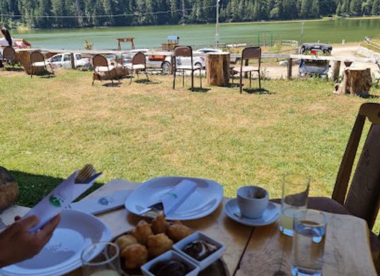 montenegro/sinjajevina/restaurant/etno-selo-zminica